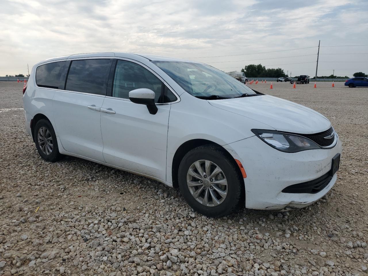 2C4RC1CG0JR247376 2018 Chrysler Pacifica Lx