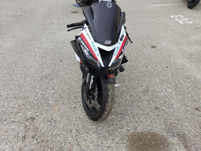 2013 KAWASAKI ZX636 E - JKBZXJE11DA006342