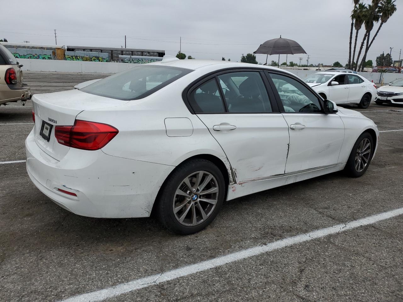 2016 BMW 320 I vin: WBA8E1G57GNT33785