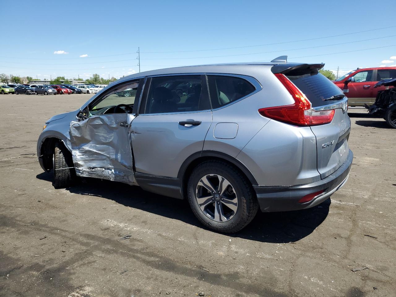 2018 Honda Cr-V Lx vin: 2HKRW6H32JH220882