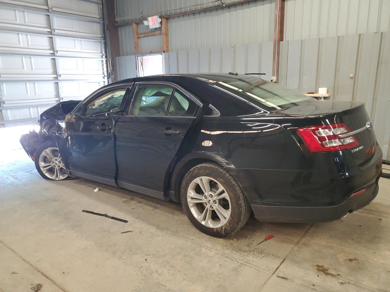 1FAHP2D87JG135534 2018 Ford Taurus Se