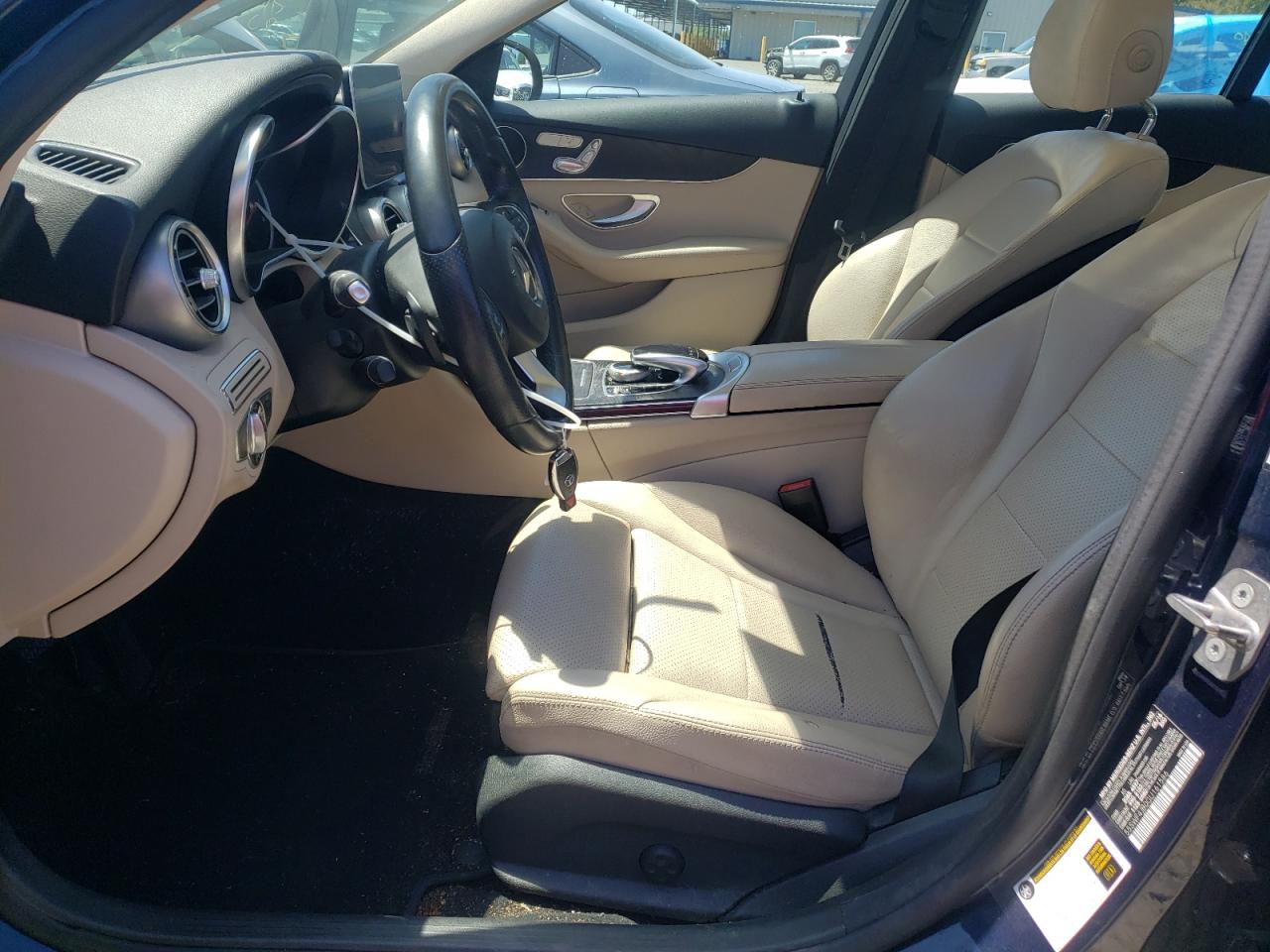 55SWF4JB0GU161586 2016 Mercedes-Benz C 300