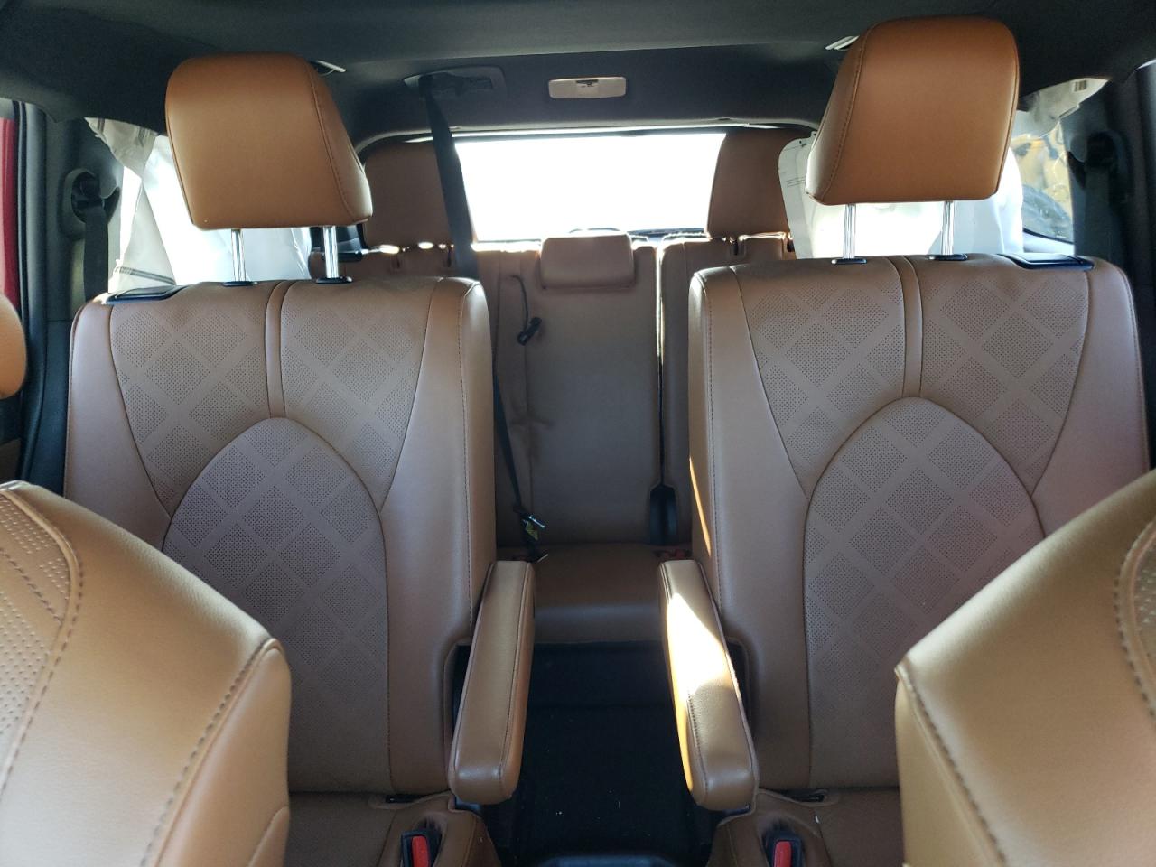 5TDFZRAHXNS098127 2022 Toyota Highlander Platinum