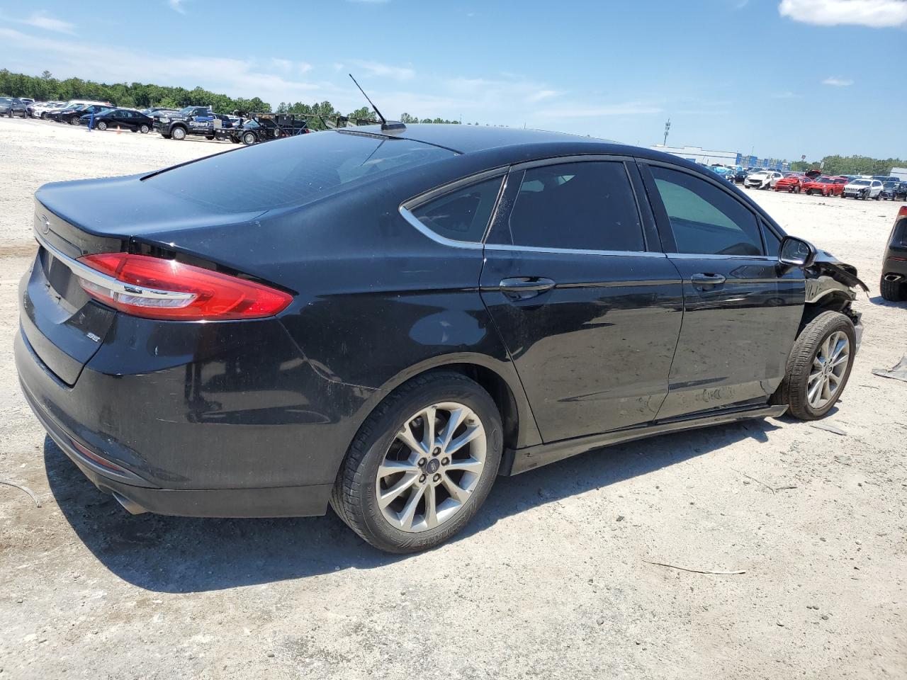 3FA6P0H70HR112502 2017 Ford Fusion Se