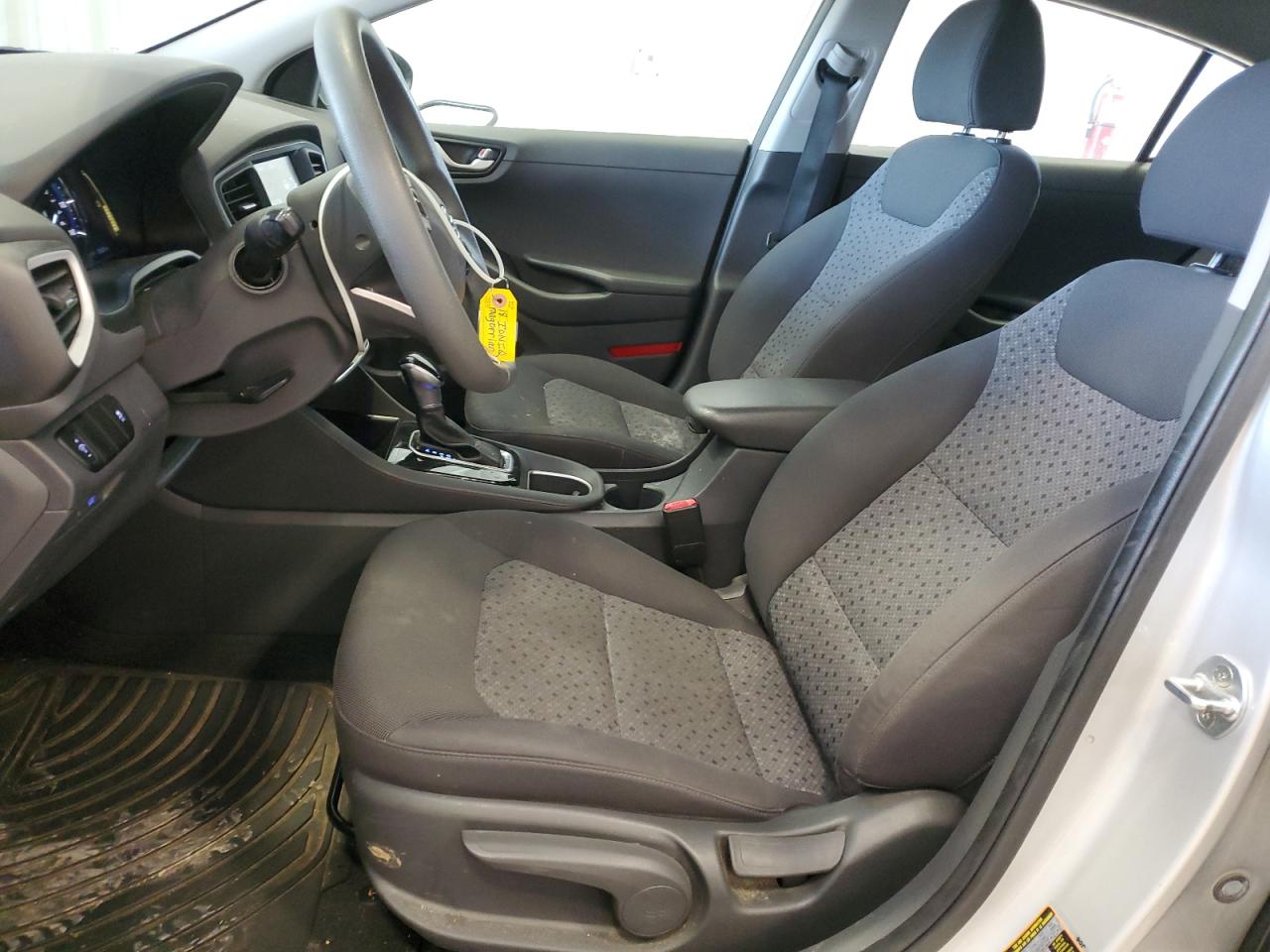 KMHC65LC2JU088750 2018 Hyundai Ioniq Blue