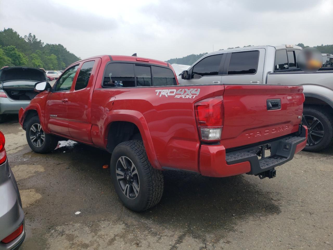 2017 Toyota Tacoma Access Cab vin: 5TFSZ5ANXHX105136