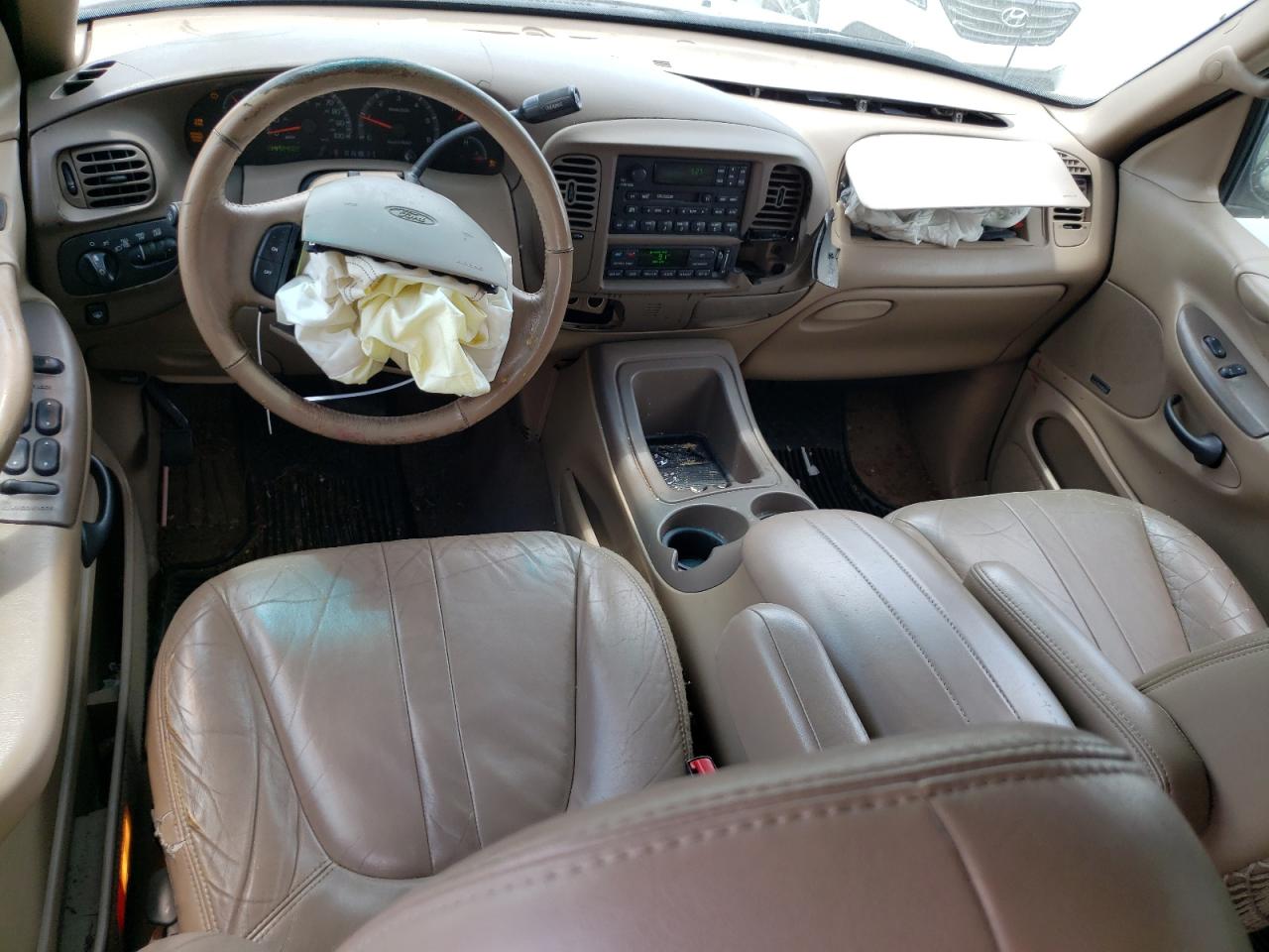 1FMRU1769XLA20599 1999 Ford Expedition