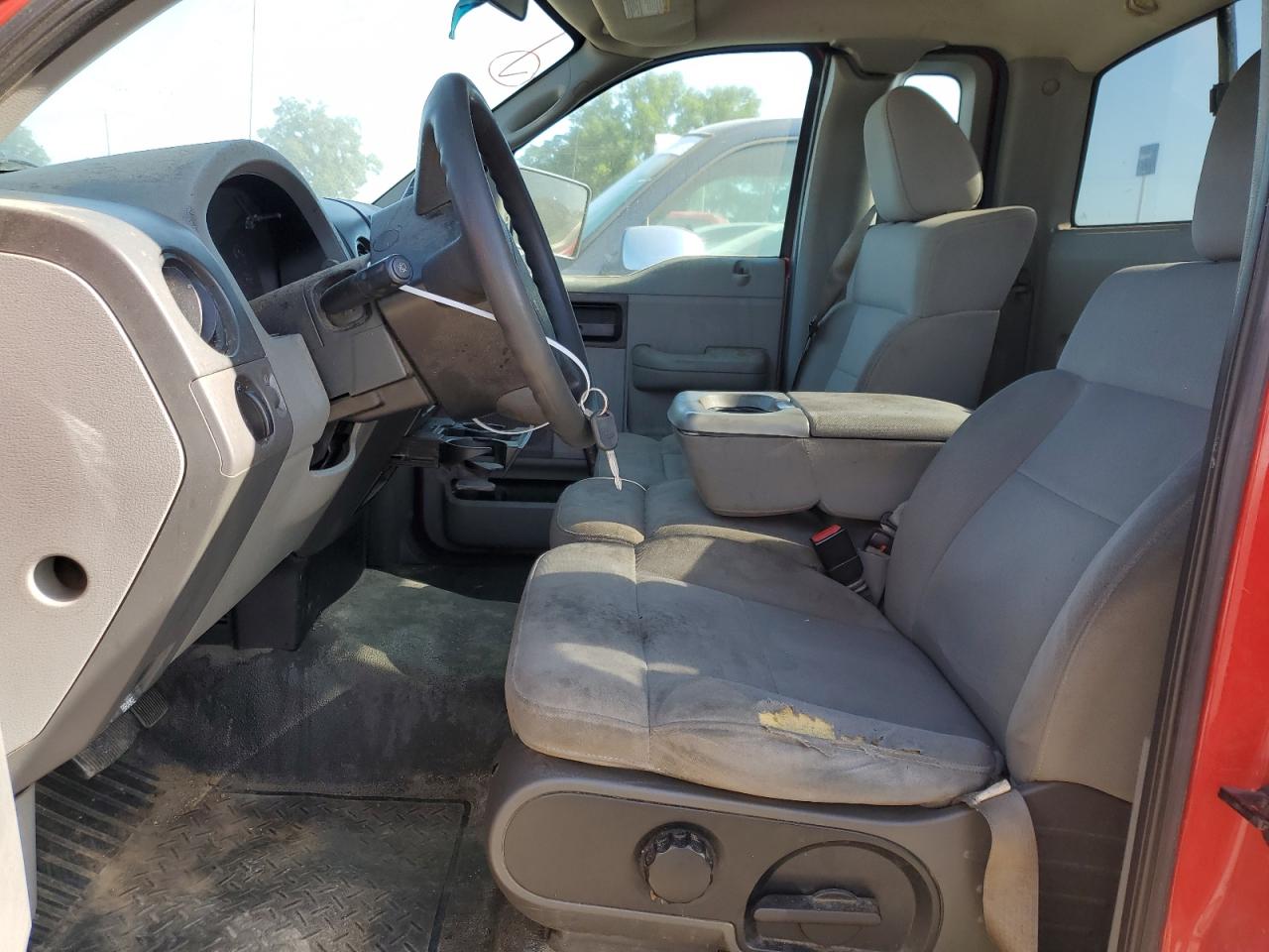 1FTRF12W25NA39275 2005 Ford F150