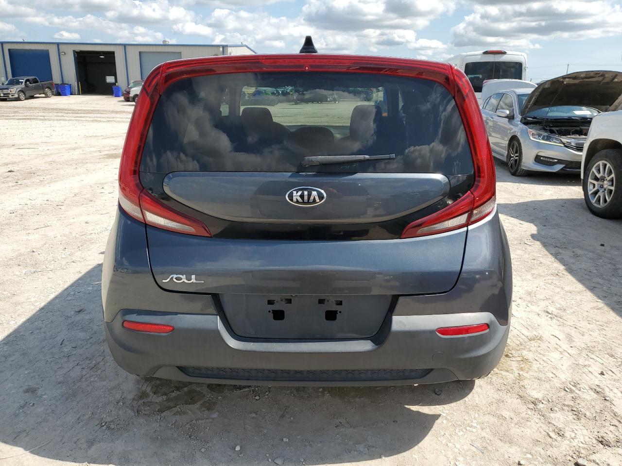 KNDJ23AU9L7721480 2020 Kia Soul Lx