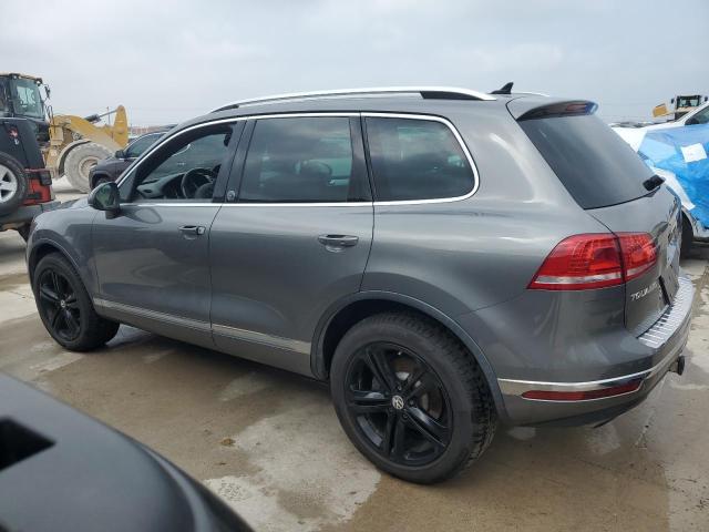 WVGRF7BP6HD001579 2017 Volkswagen Touareg Wolfsburg