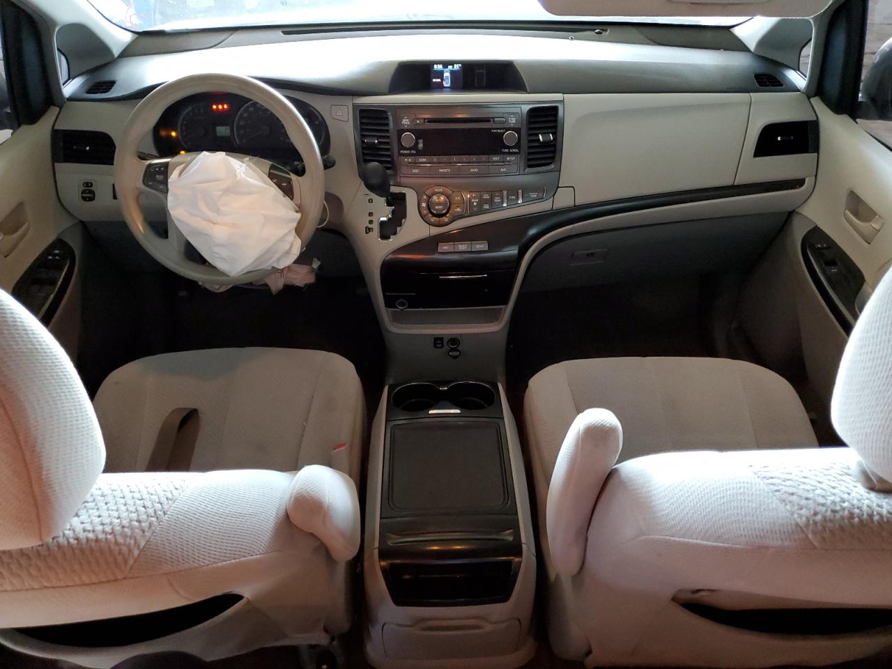 5TDKK3DC0ES514718 2014 Toyota Sienna Le