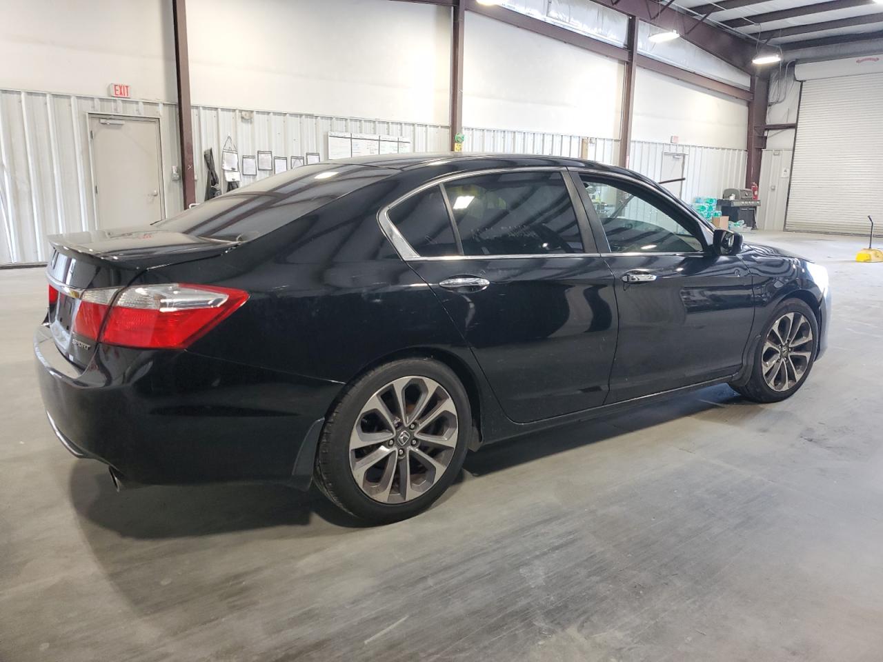 1HGCR2F55EA031748 2014 Honda Accord Sport