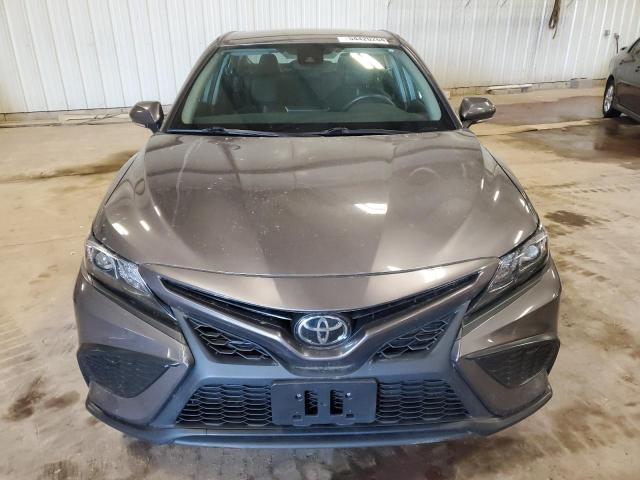 VIN 4T1G11AKXMU602657 2021 Toyota Camry, SE no.5