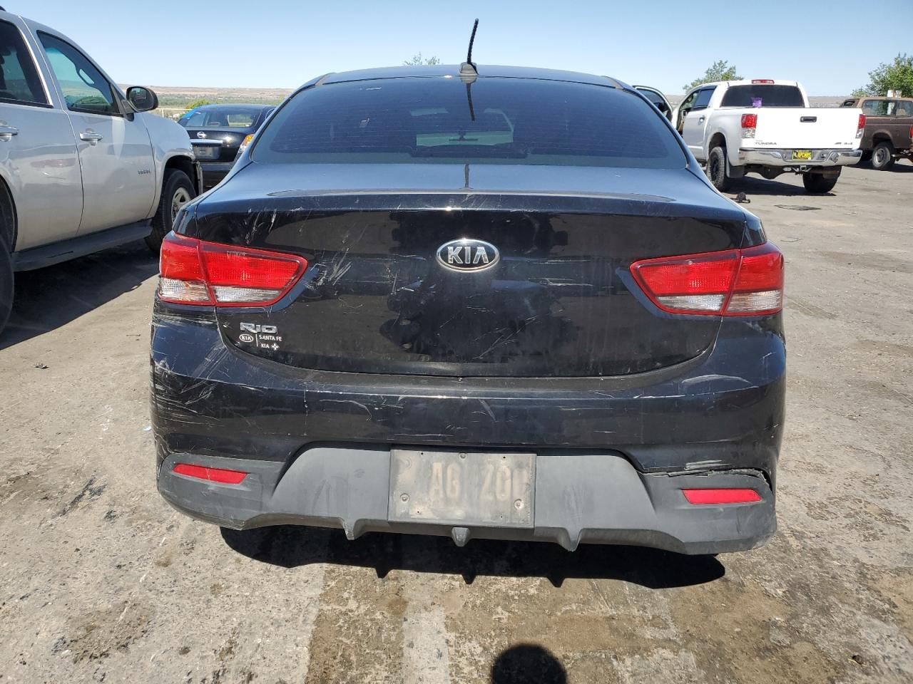 3KPA24ABXJE081720 2018 Kia Rio Lx