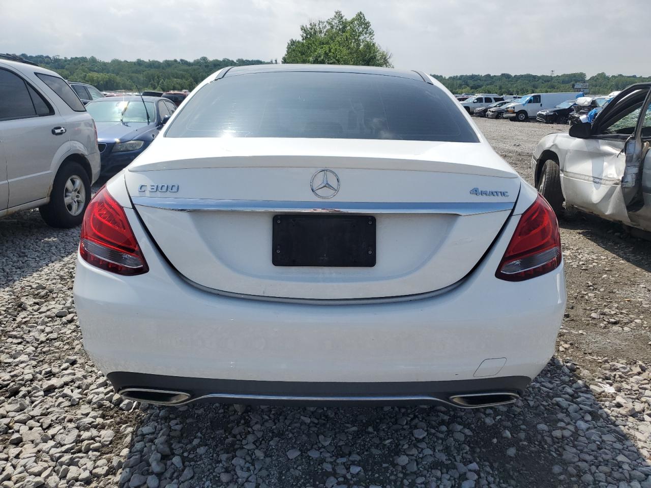 WDDWF4KB5JR319556 2018 Mercedes-Benz C 300 4Matic