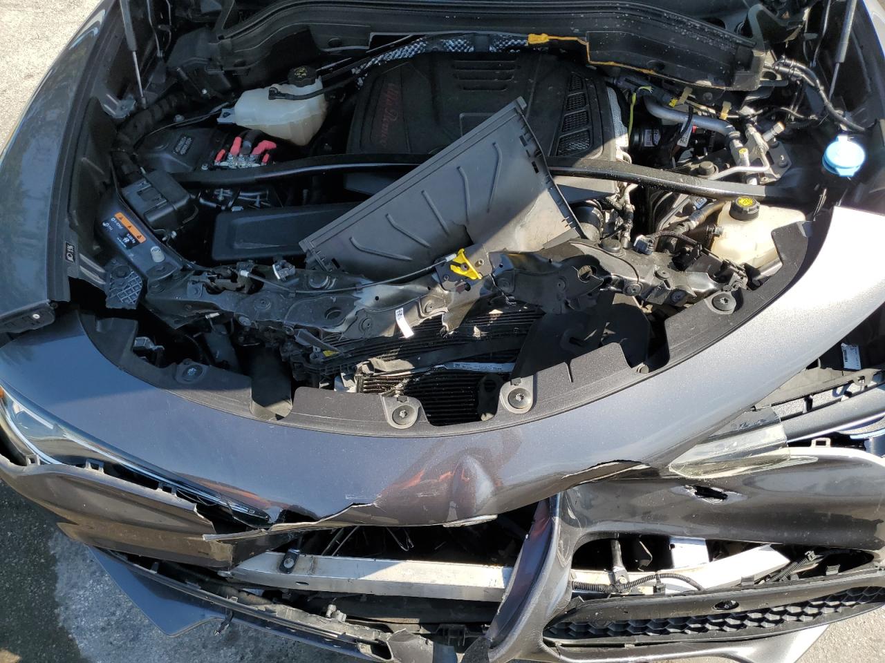ZASFAKBN9J7B60115 2018 Alfa Romeo Stelvio Ti