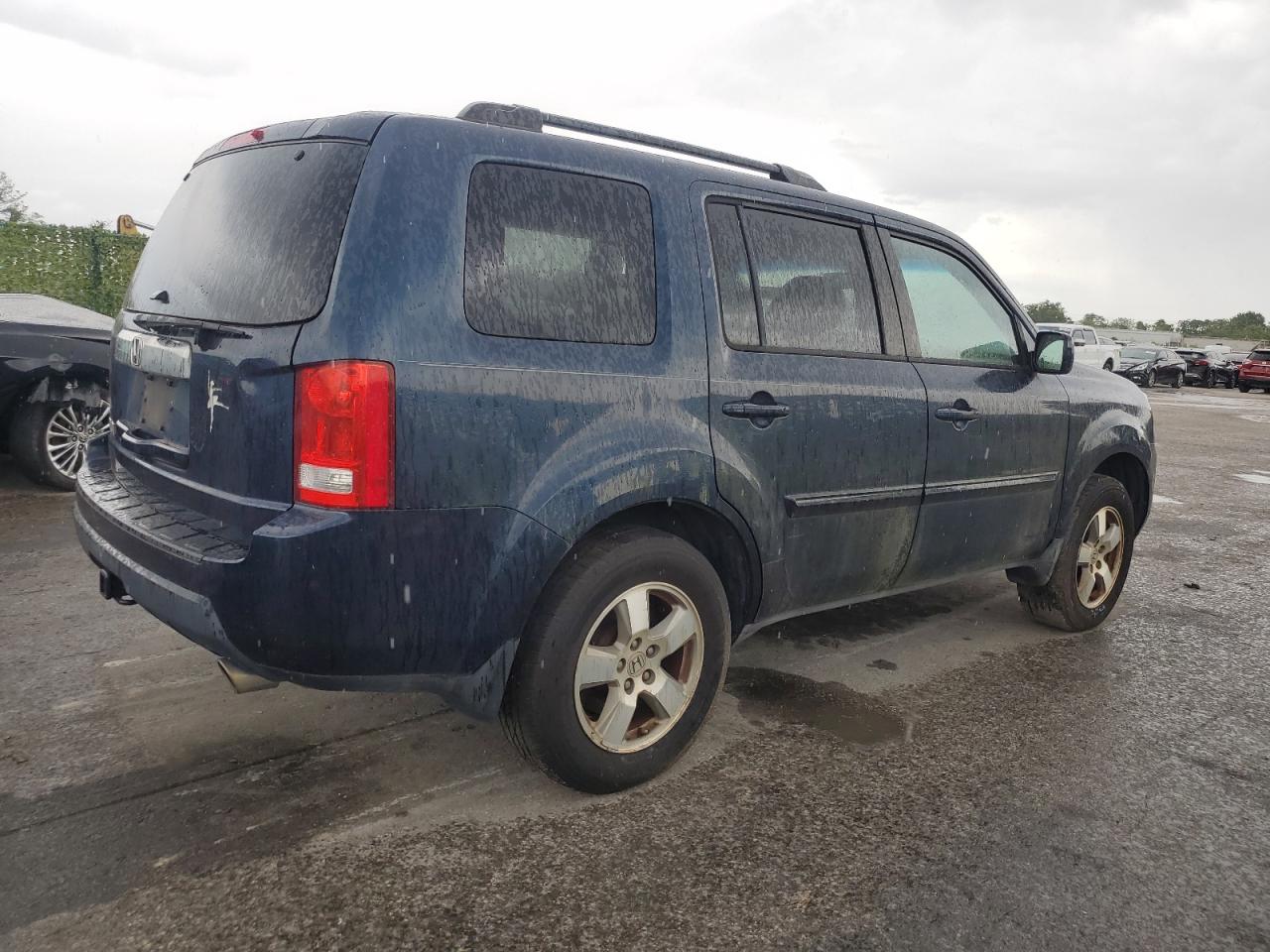 5FNYF3H59BB058227 2011 Honda Pilot Exl