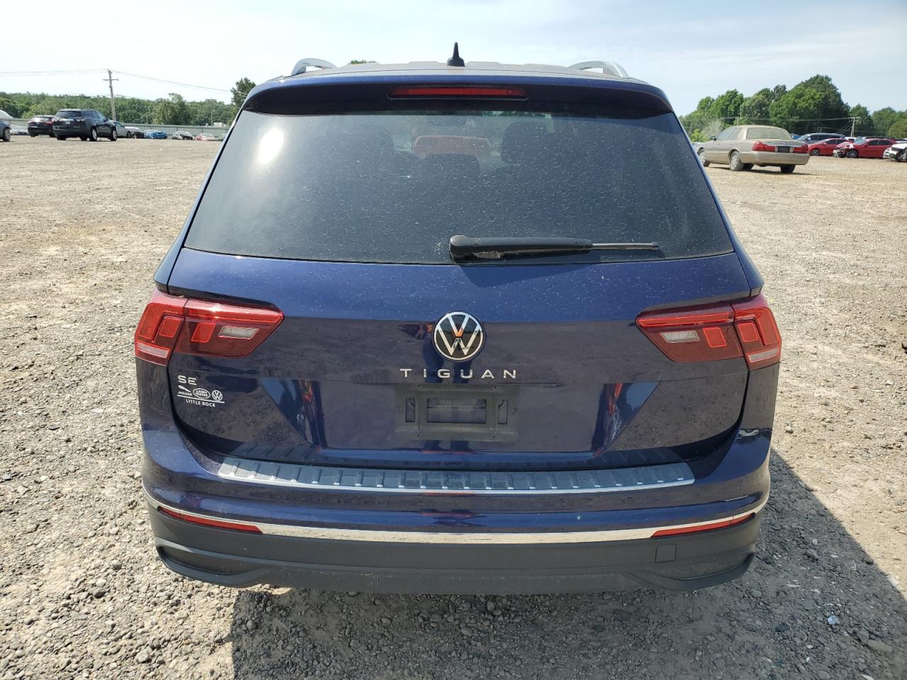 3VV3B7AX4NM157578 2022 Volkswagen Tiguan Se