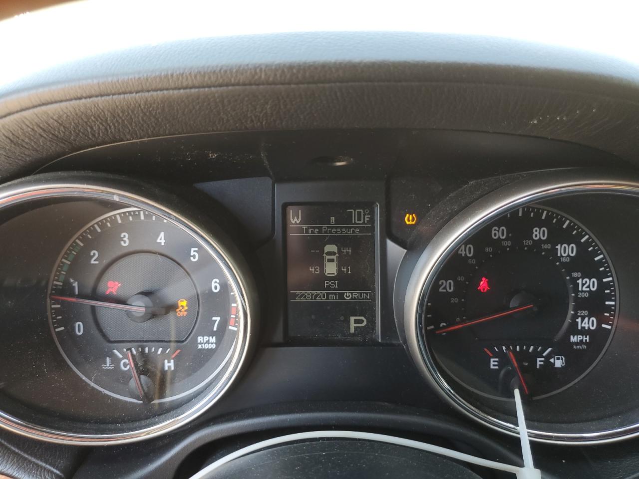 1C4RJFCG9CC123816 2012 Jeep Grand Cherokee Overland