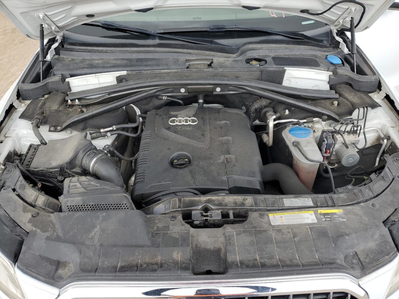 WA1LFAFP4EA037229 2014 Audi Q5 Premium Plus