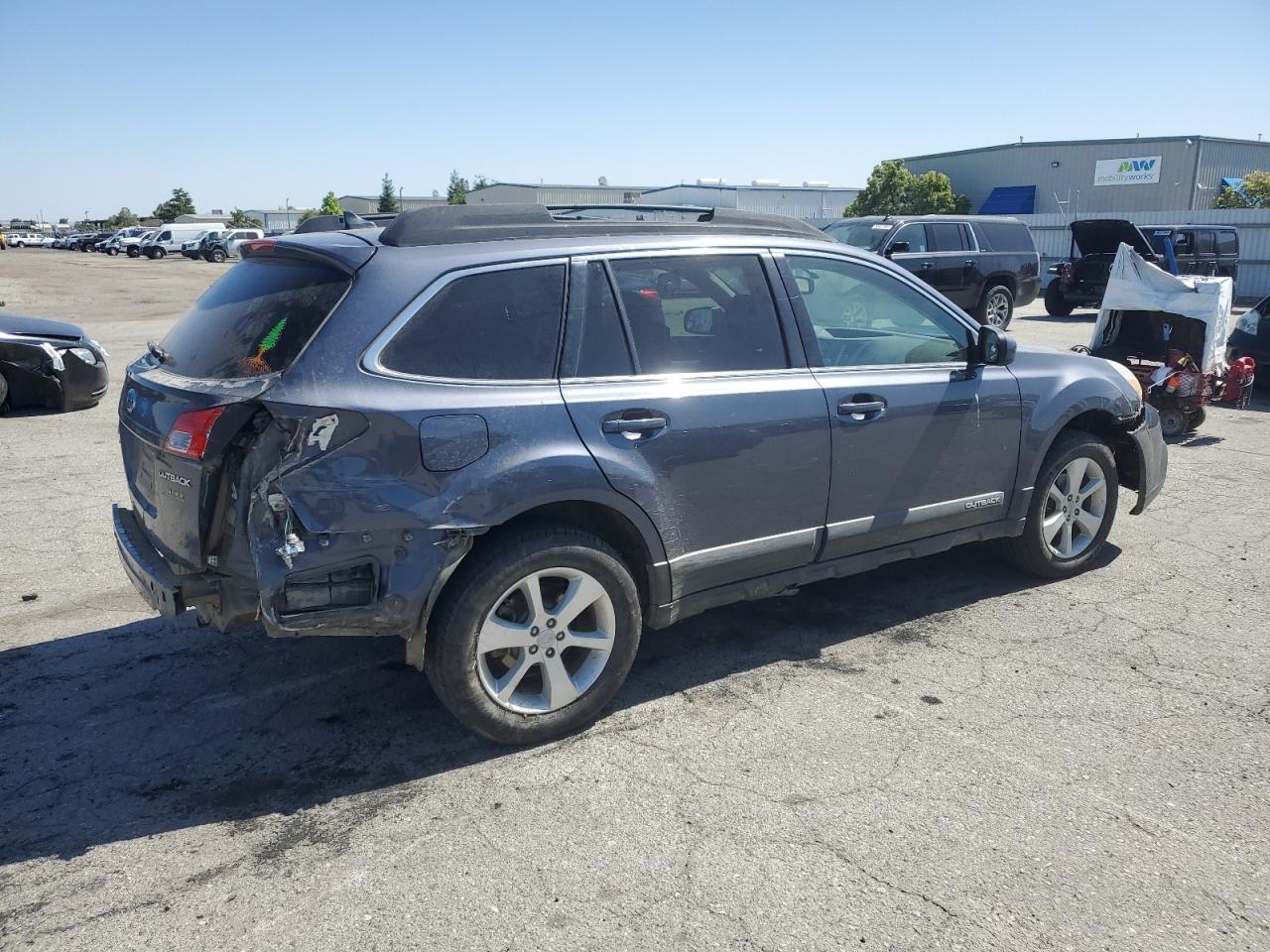 4S4BRBCCXE1254389 2014 Subaru Outback 2.5I Premium