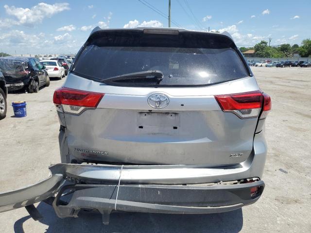 VIN 5TDKZRFH2HS216683 2017 Toyota Highlander, SE no.6