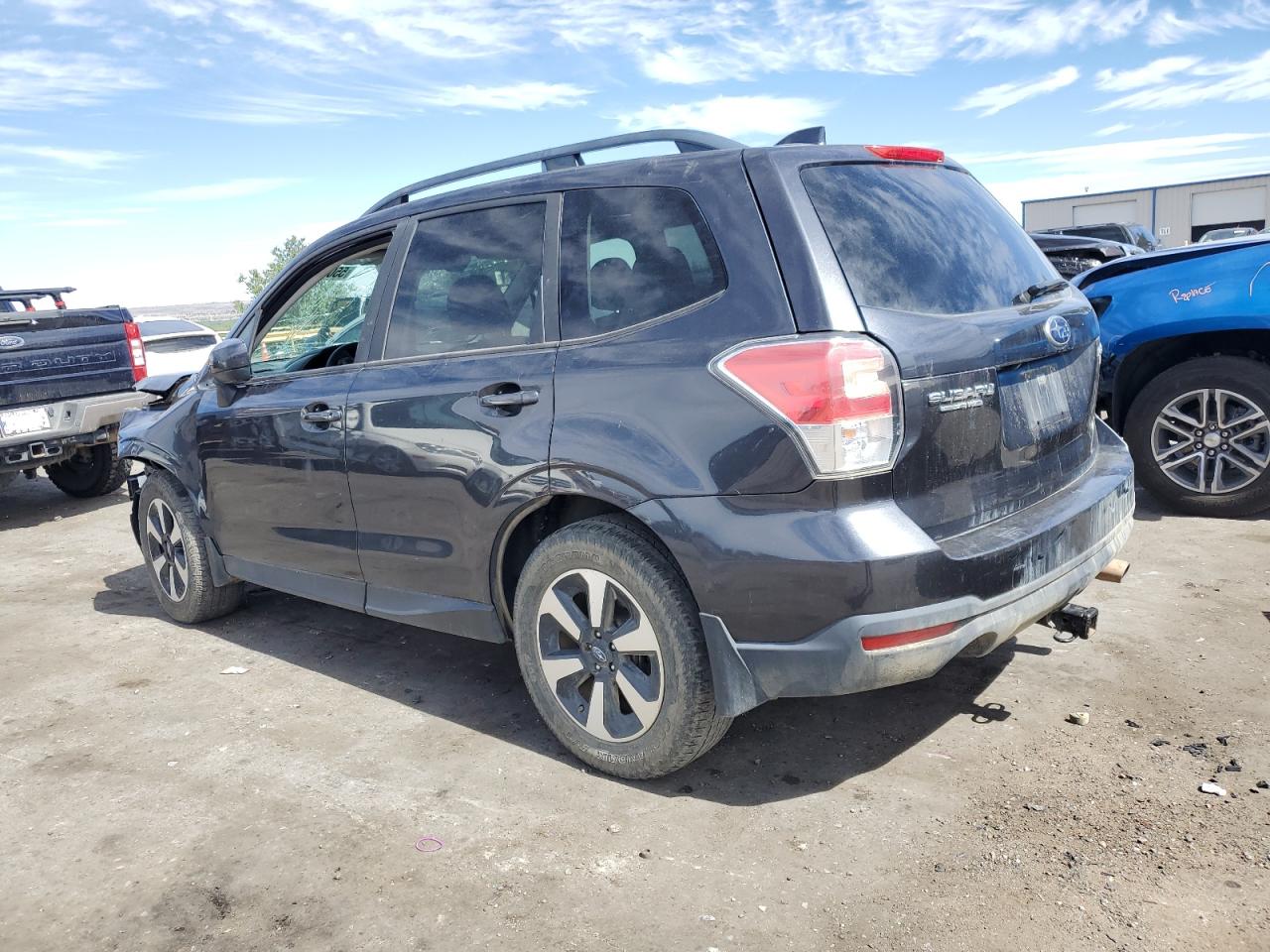 JF2SJAGC4HH435338 2017 Subaru Forester 2.5I Premium