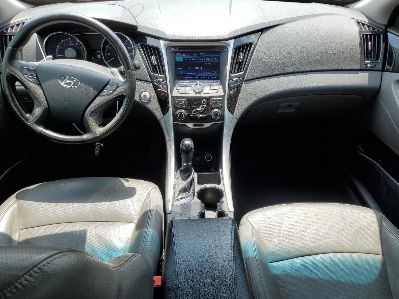 5NPEC4AB2DH715388 2013 Hyundai Sonata Se