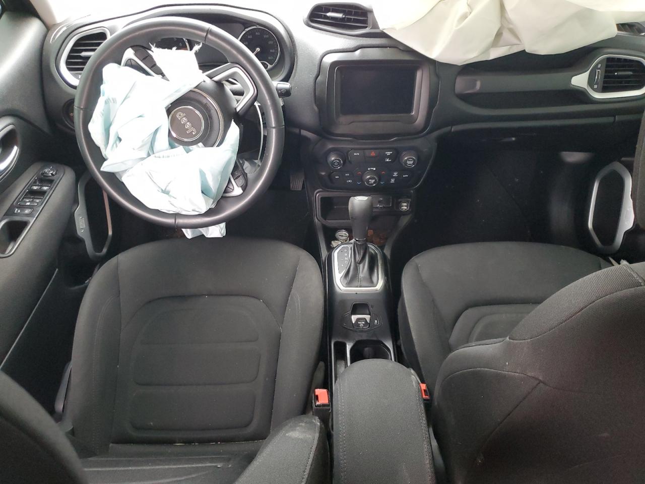 ZACNJCBB4MPM16438 2021 Jeep Renegade Latitude