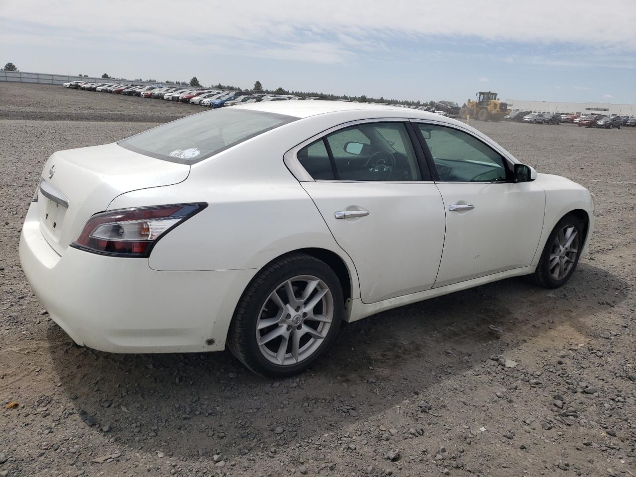 1N4AA5AP9EC444774 2014 Nissan Maxima S