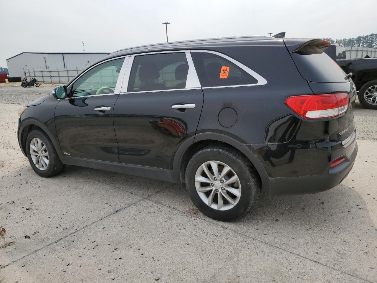 5XYPGDA33JG338420 2018 Kia Sorento Lx