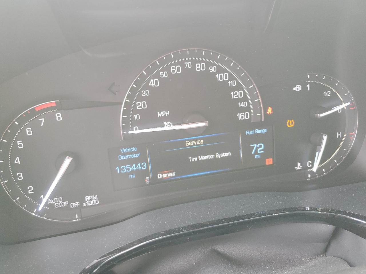 1GYKNBRS4HZ103885 2017 Cadillac Xt5 Luxury