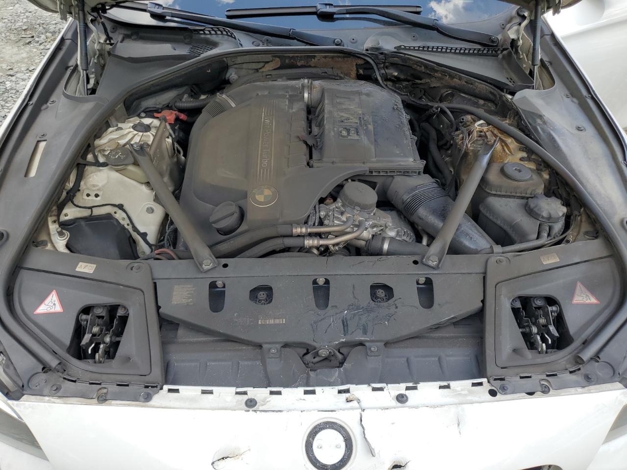 WBA5B3C58ED535213 2014 BMW 535 Xi