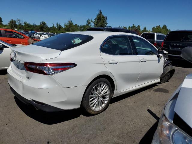 2018 Toyota Camry L VIN: 4T1B11HK0JU013774 Lot: 54593854