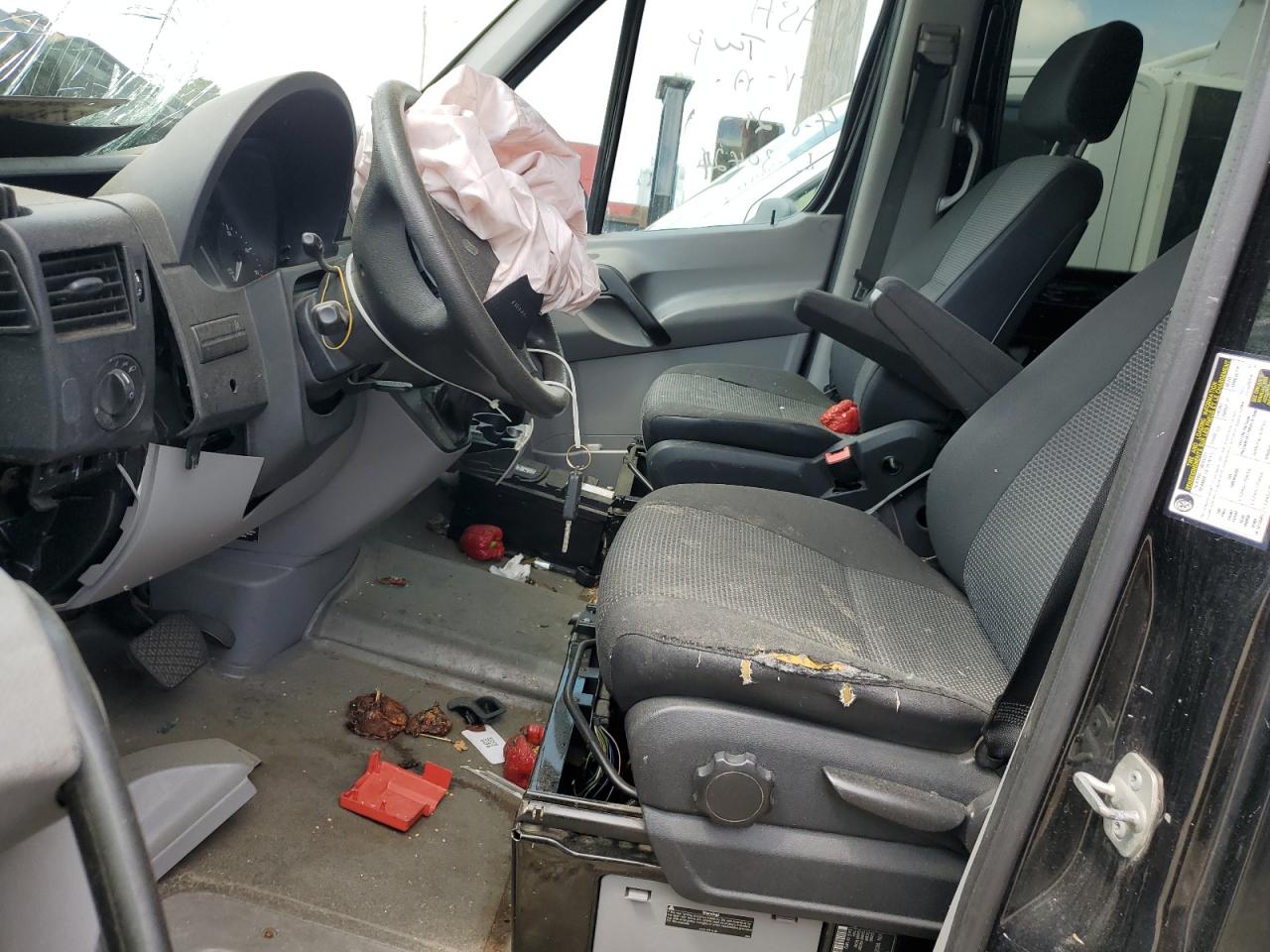 WDZPE7CC8B5582997 2011 Mercedes-Benz Sprinter 2500