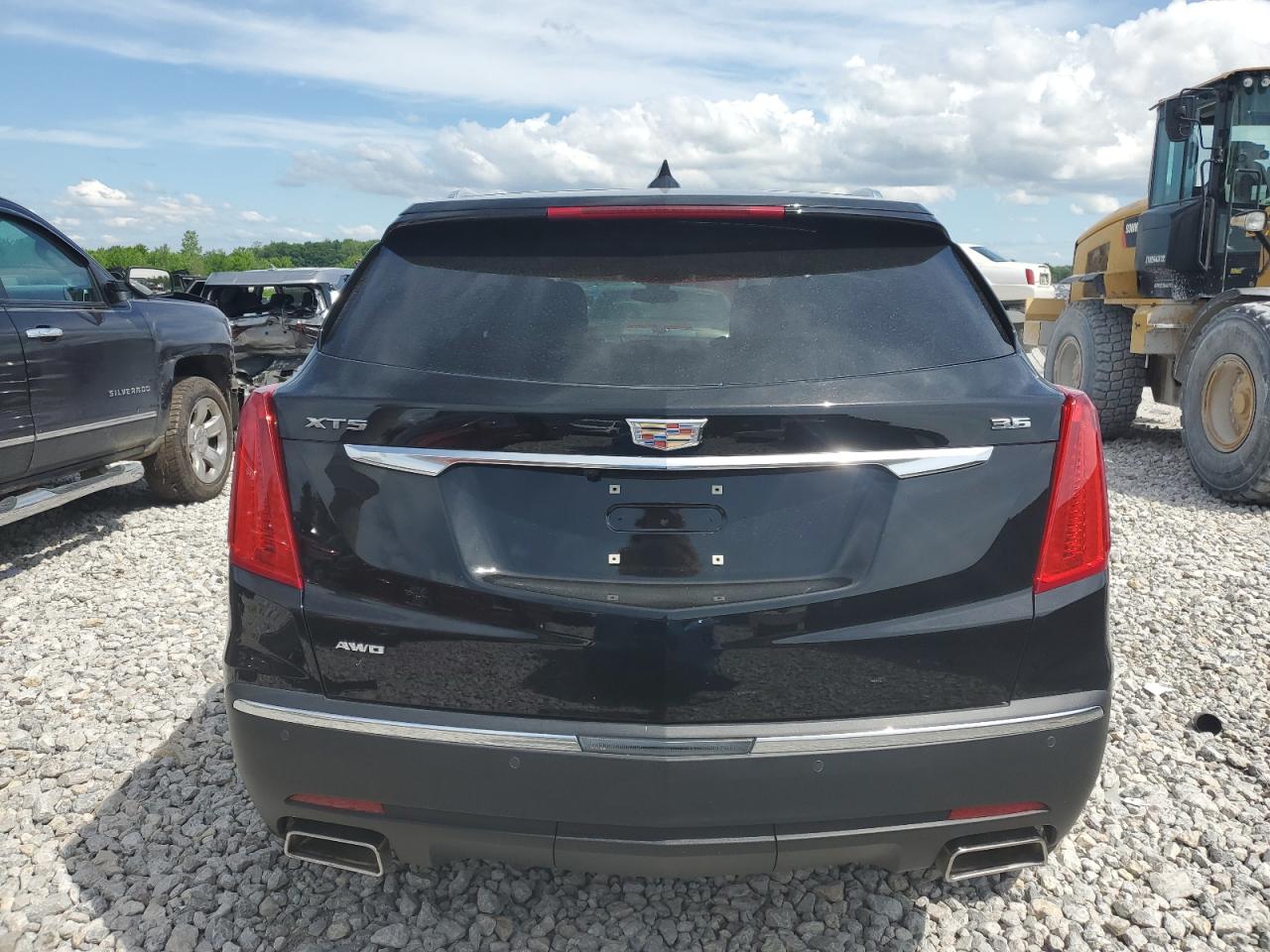 1GYKNDRSXKZ214699 2019 Cadillac Xt5 Luxury