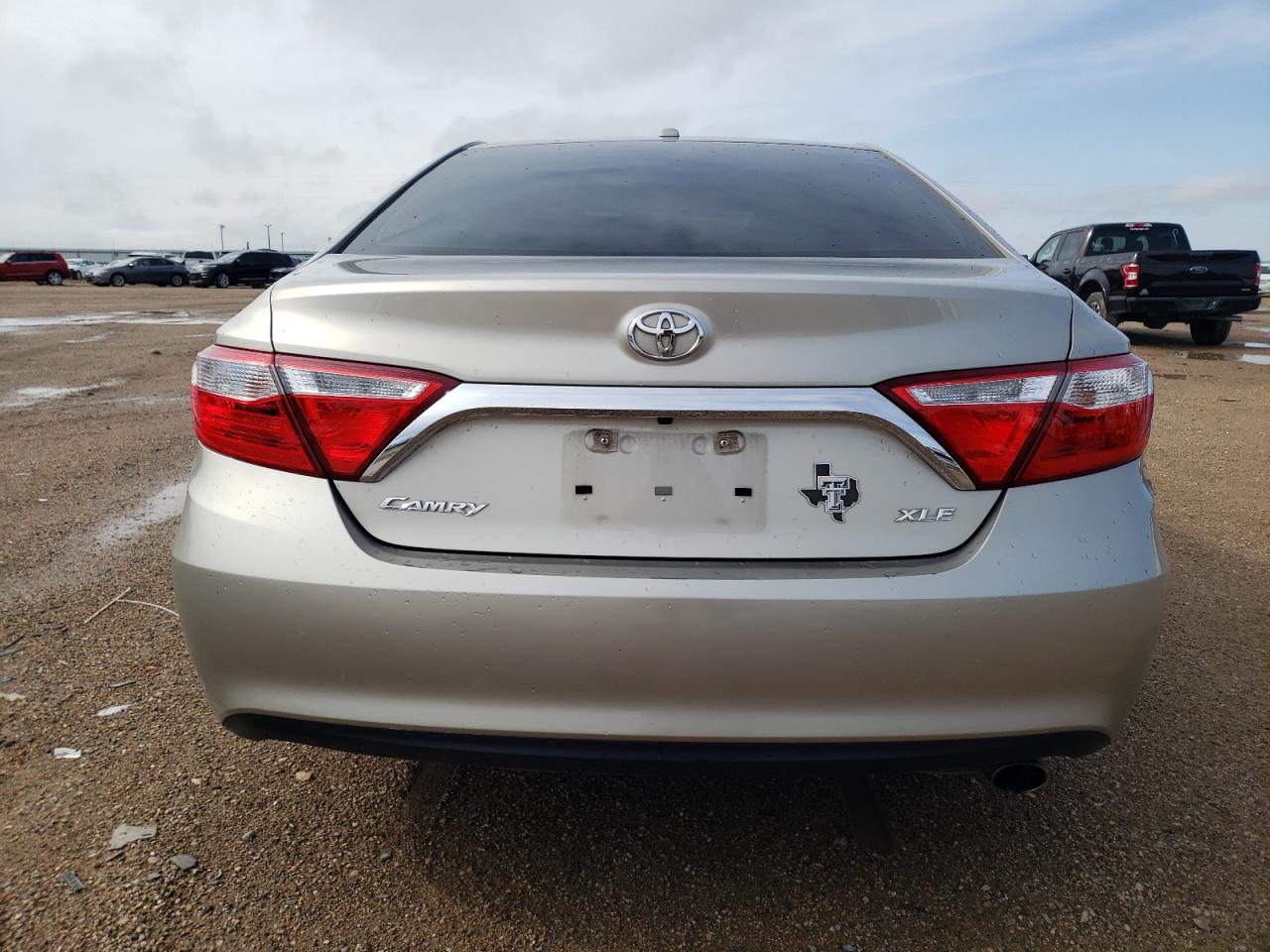 4T4BF1FK4GR539098 2016 Toyota Camry Le