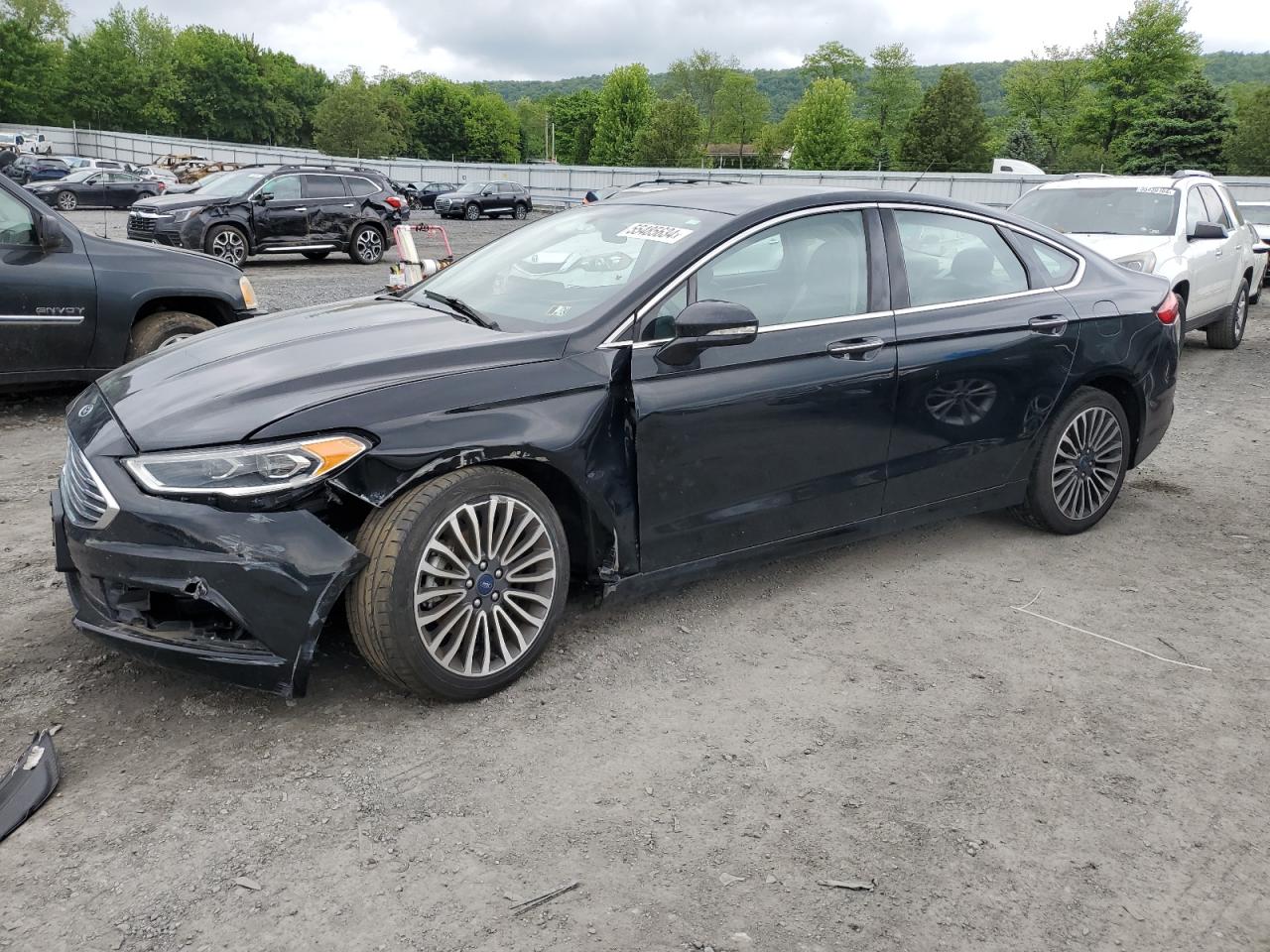 3FA6P0HD5JR135592 2018 Ford Fusion Se