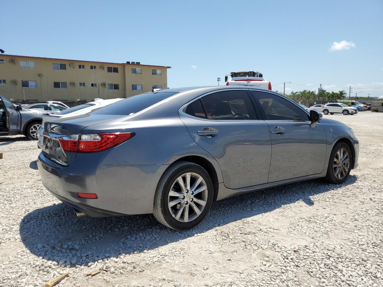 JTHBK1GG6D2082627 2013 Lexus Es 350