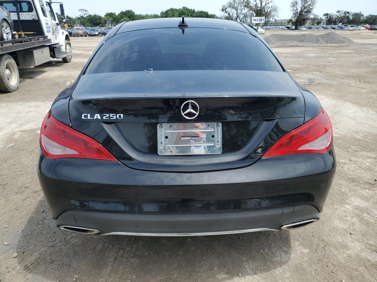 WDDSJ4EB7JN568747 2018 Mercedes-Benz Cla 250