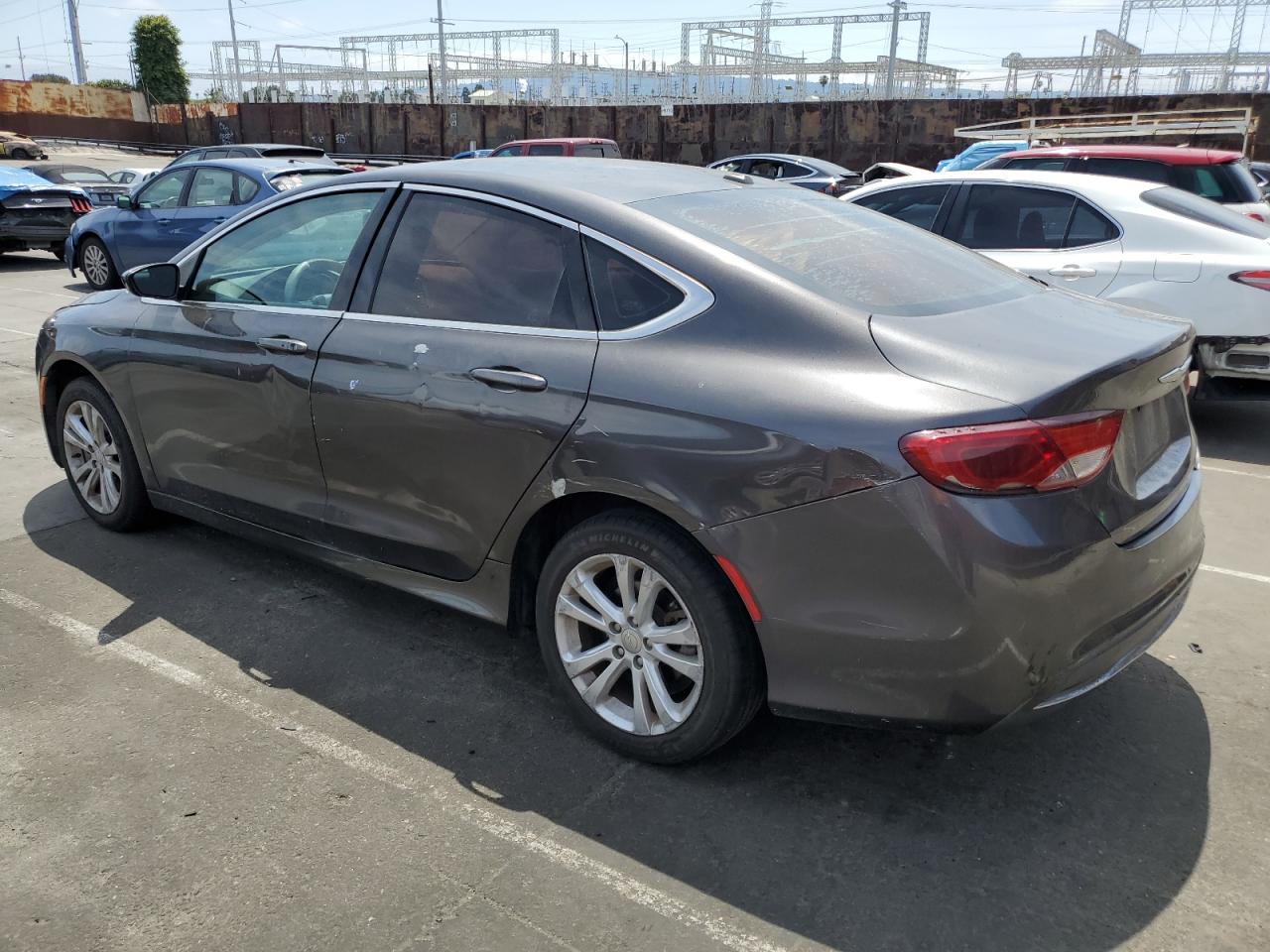 1C3CCCAB1FN695921 2015 Chrysler 200 Limited