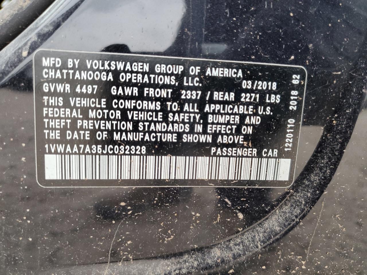 1VWAA7A35JC032328 2018 Volkswagen Passat S