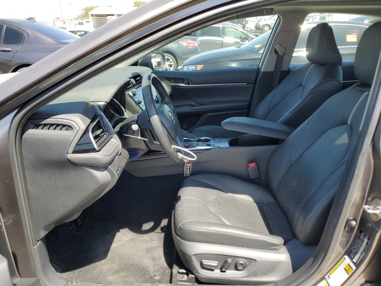 4T1B61HK8KU236812 2019 Toyota Camry Xse