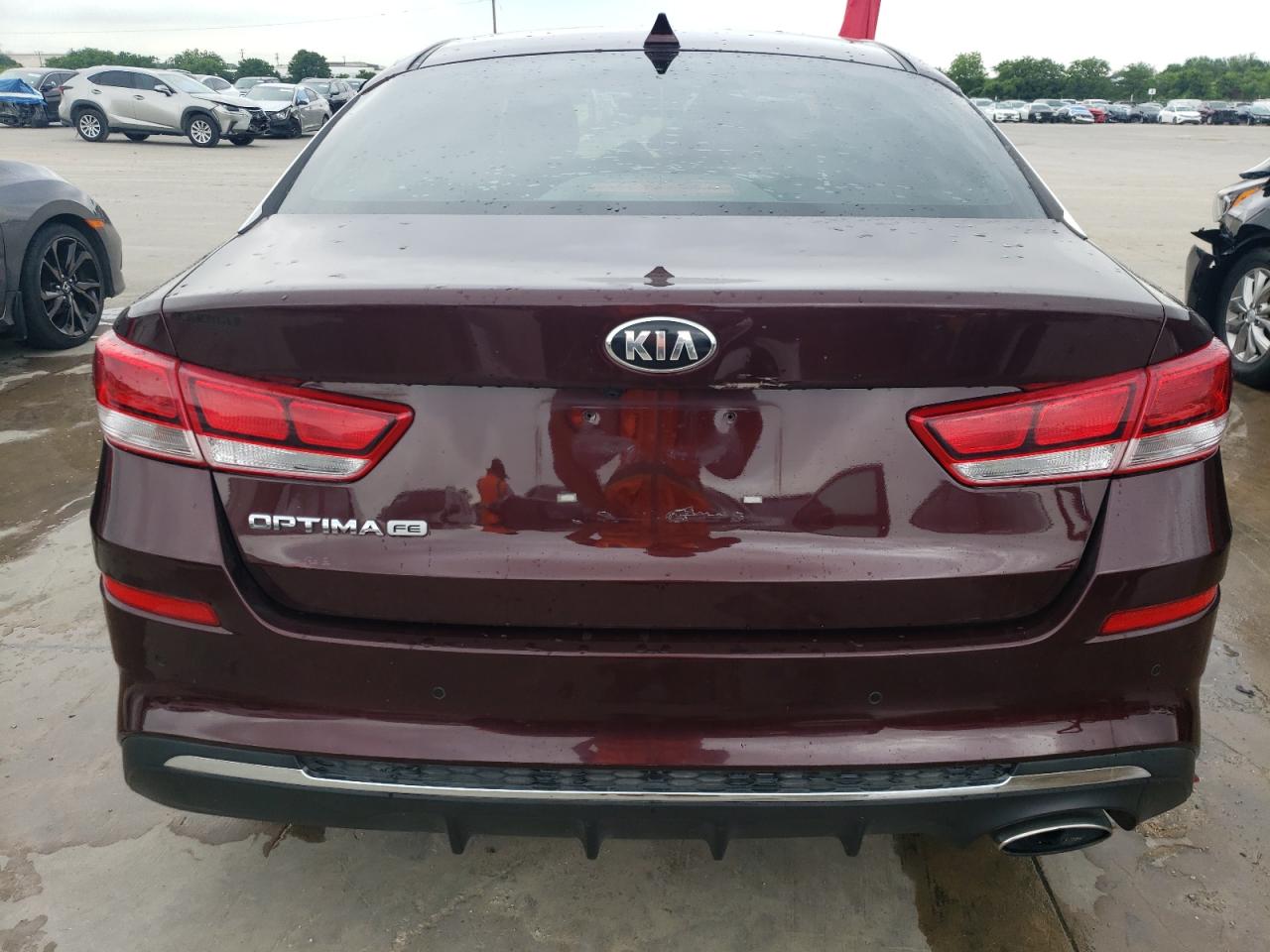 2019 Kia Optima Lx vin: 5XXGT4L38KG352764