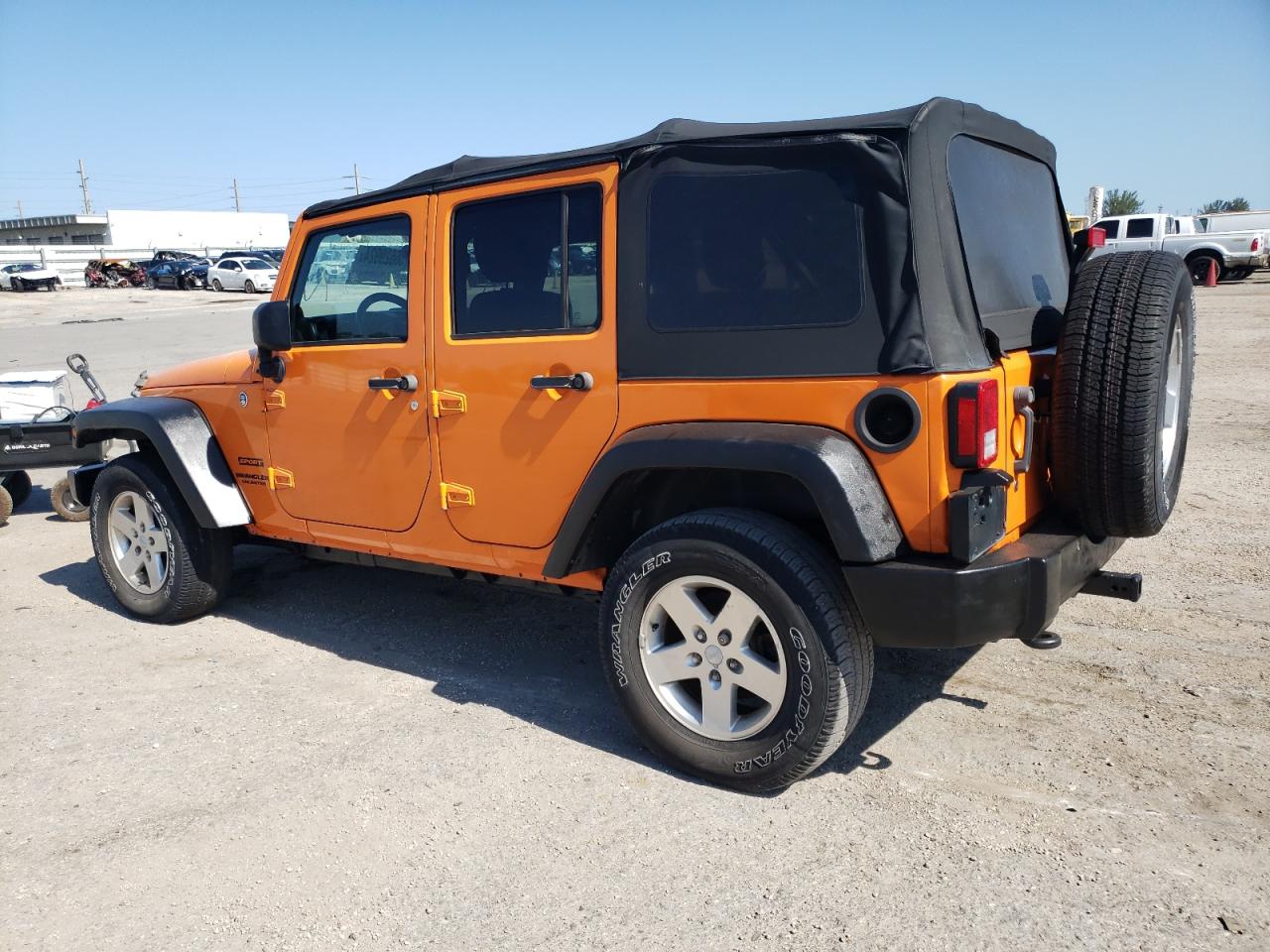 2012 Jeep Wrangler Unlimited Sport vin: 1C4BJWDG6CL229379