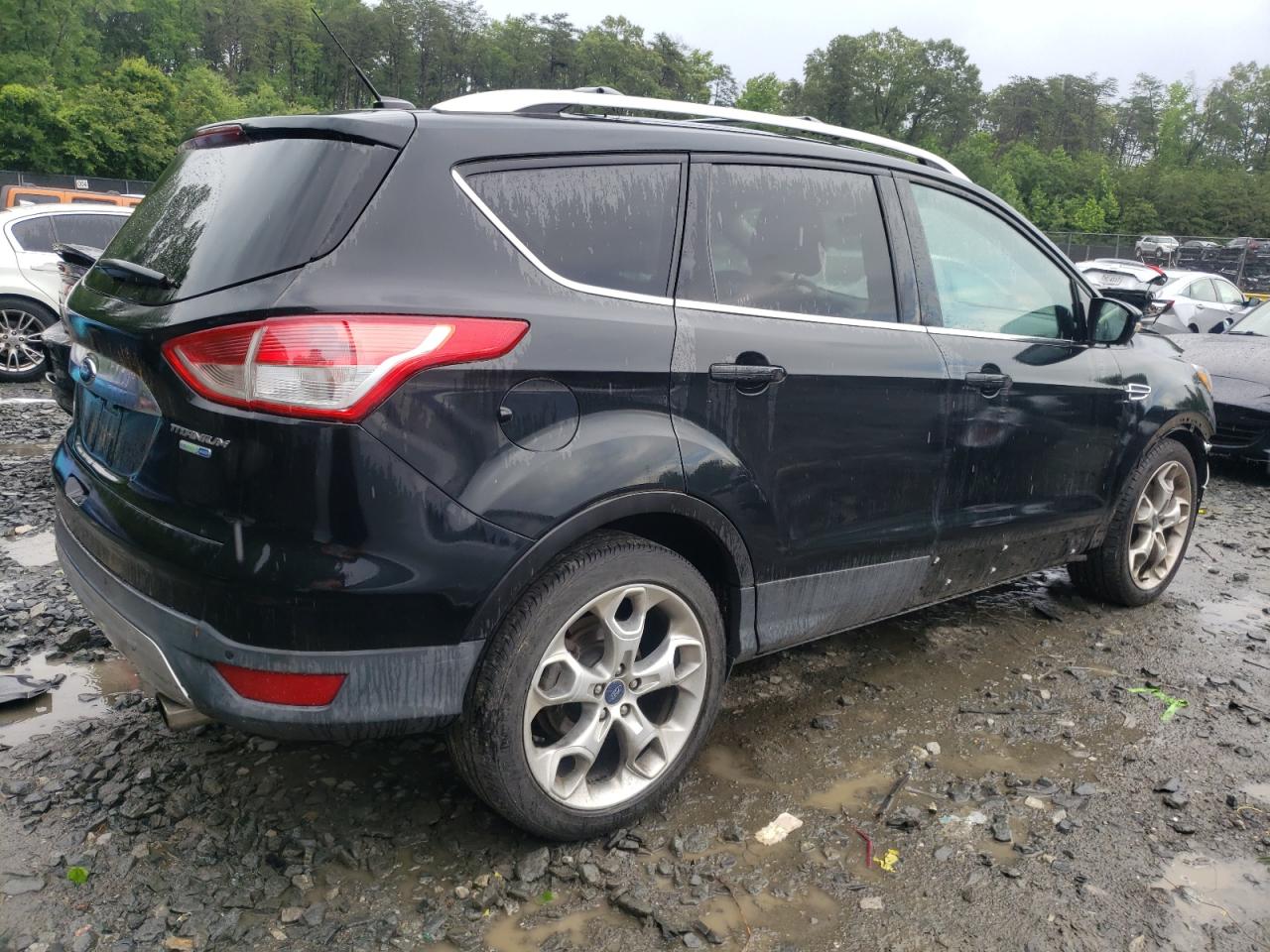 1FMCU9J91EUC80543 2014 Ford Escape Titanium