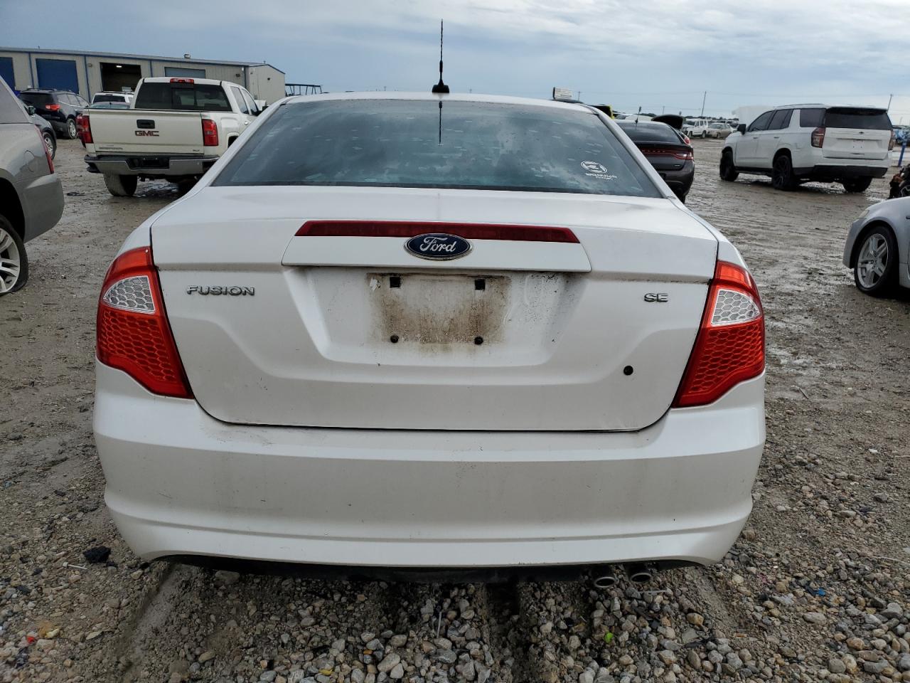 3FAHP0HA0AR336556 2010 Ford Fusion Se