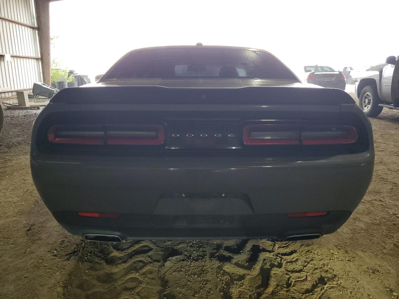 2C3CDZAG1JH305574 2018 Dodge Challenger Sxt