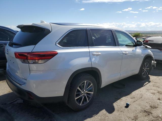 2017 Toyota Highlander Se VIN: 5TDJZRFH8HS358256 Lot: 54567954