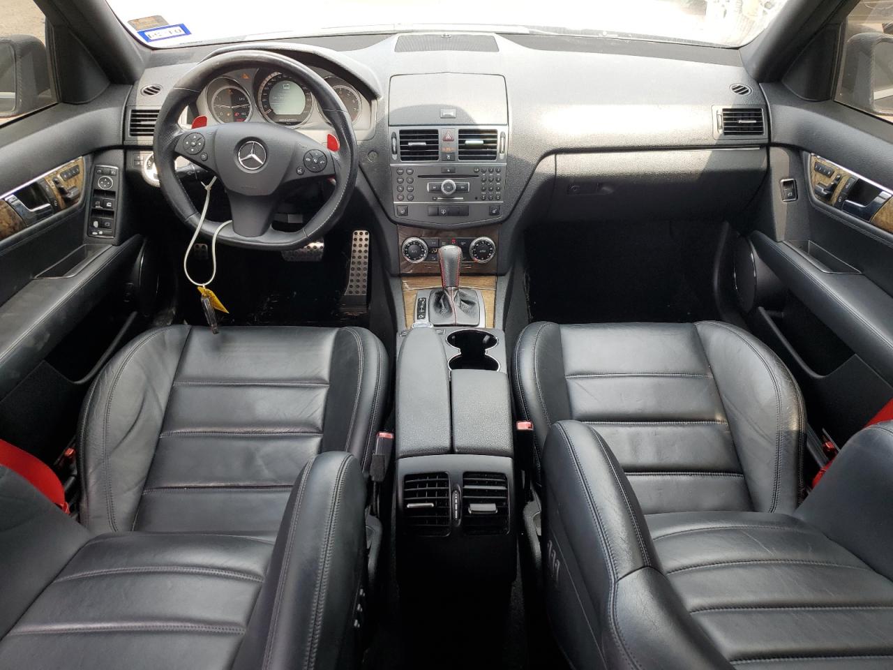 WDDGF7HB5BF653960 2011 Mercedes-Benz C 63 Amg